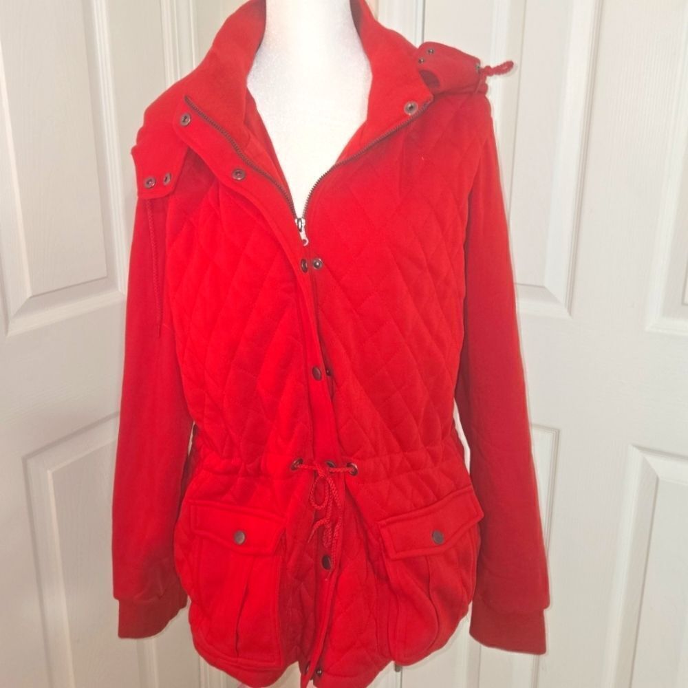 NWOT! Quilted Hooded Jacket